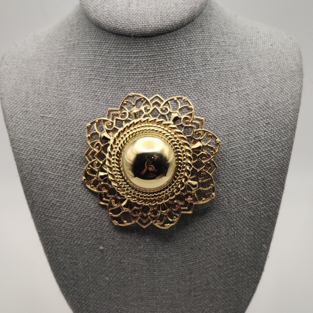 Reflective Gold-tone Trifari Brooch